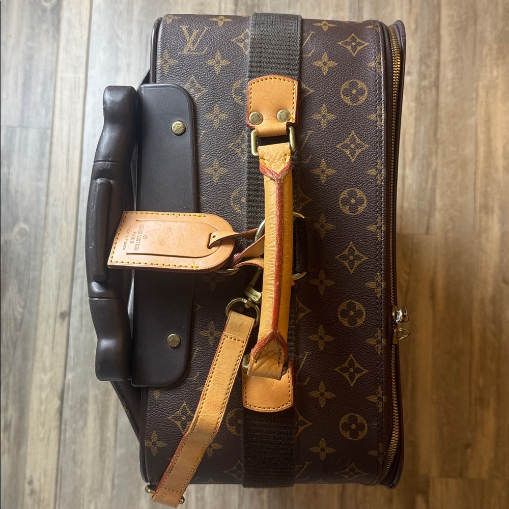 LV Monogram Suitcase 24” Vachetta Missing Pulls - Picture 5 of 17